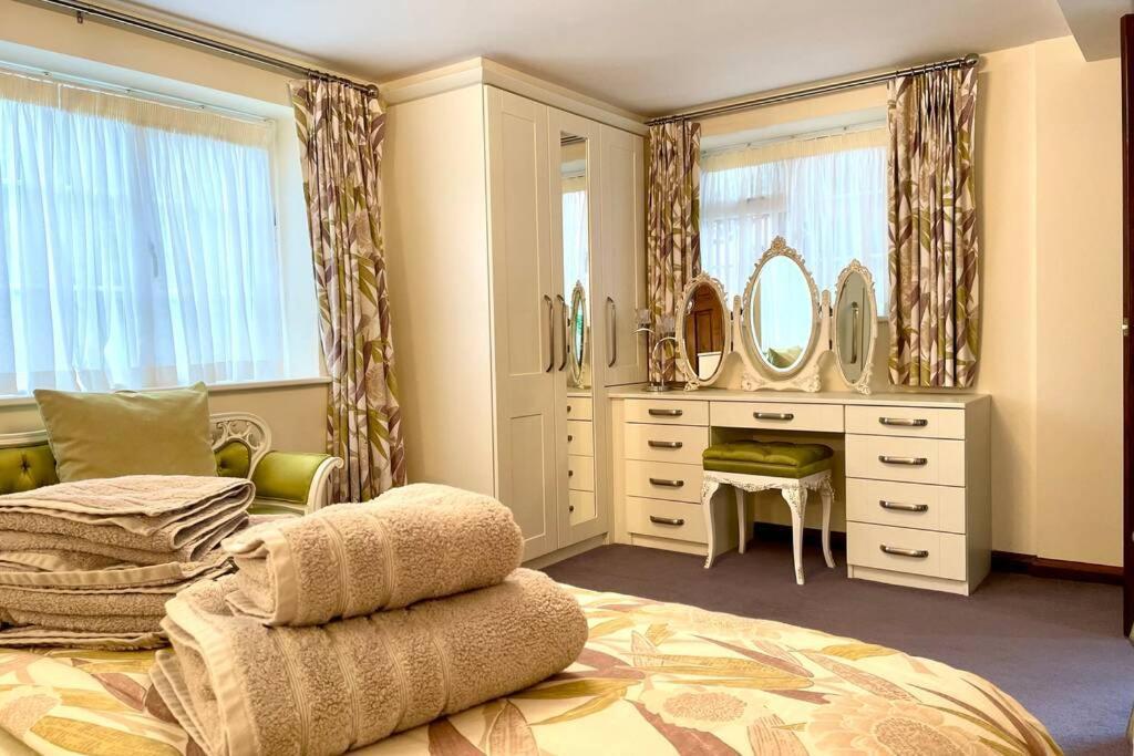 Adorable 2 Bedroom Countryside Guesthouse Broome  Kültér fotó